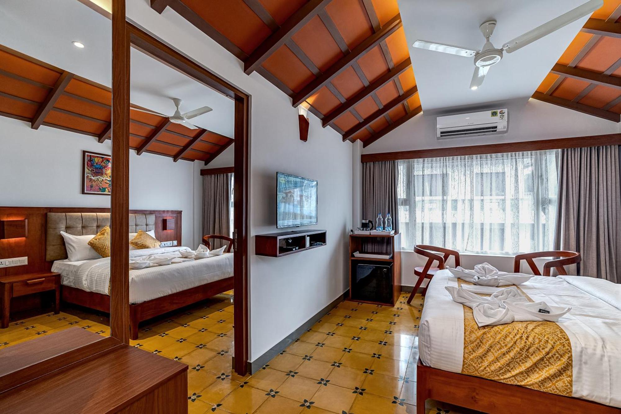 Palcastle Regency Hotel Palakkad Exterior foto